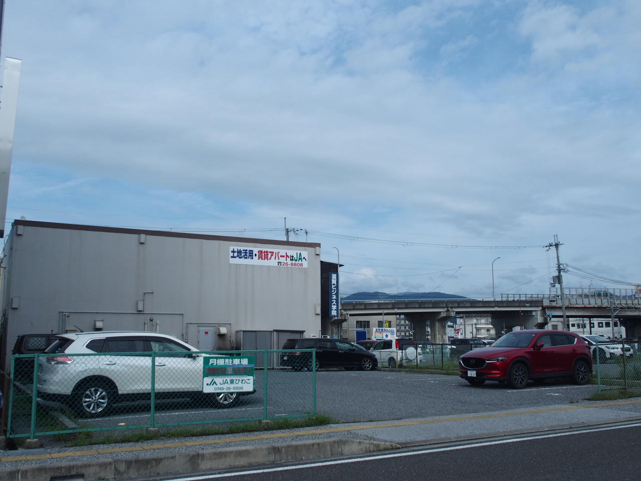 南彦根駅前会館駐車場2